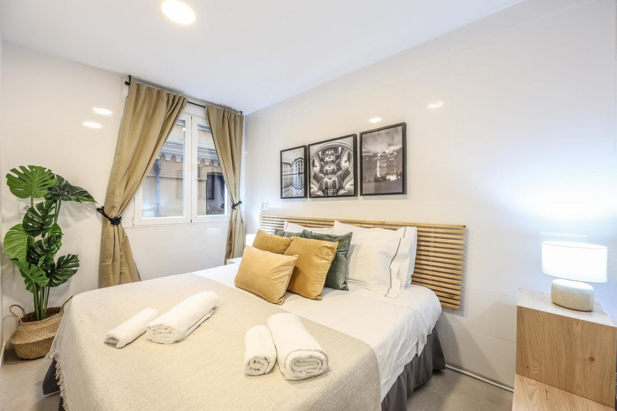 Be Coliving Madrid Centro Hotel Bagian luar foto