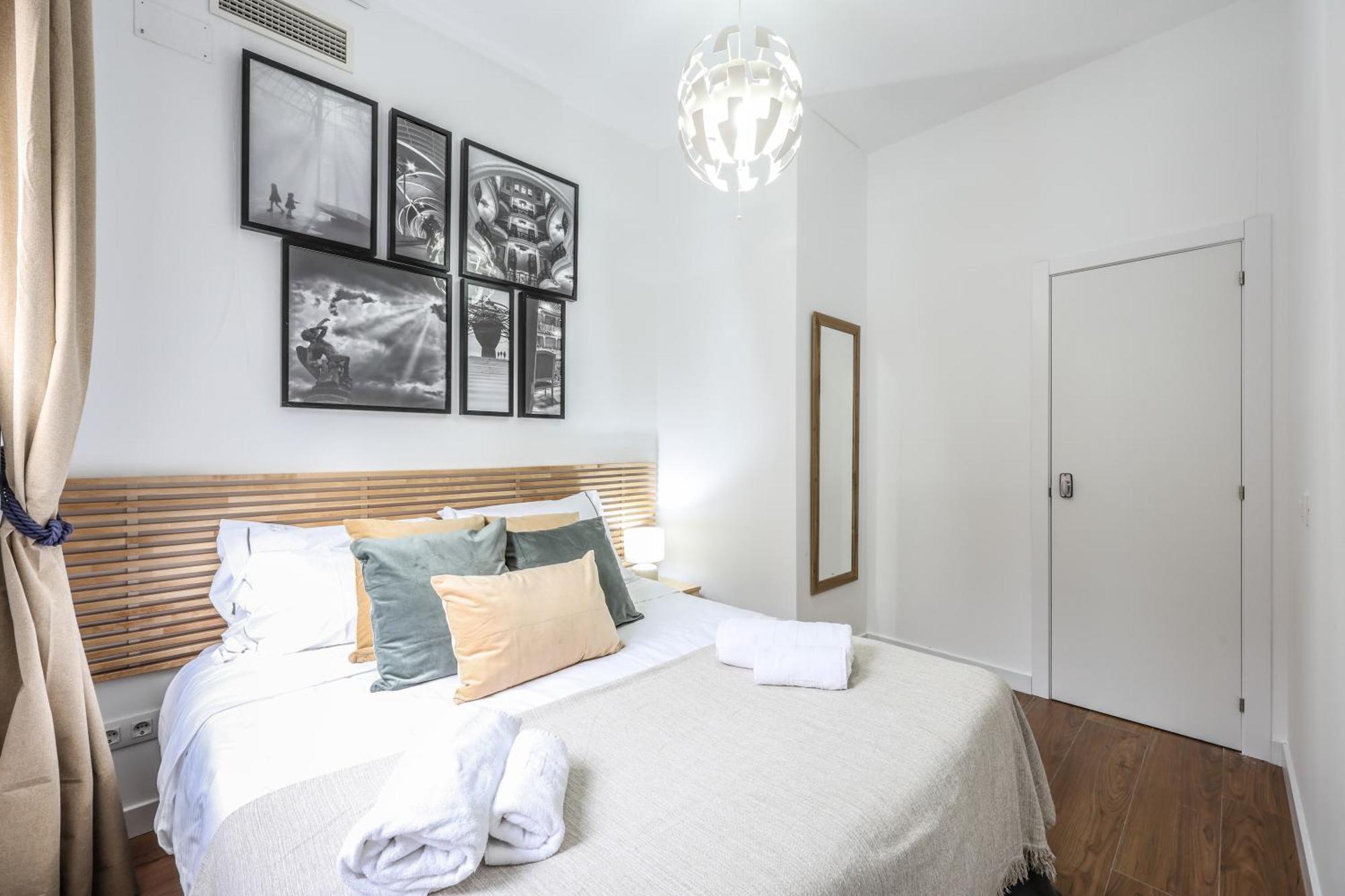 Be Coliving Madrid Centro Hotel Bagian luar foto