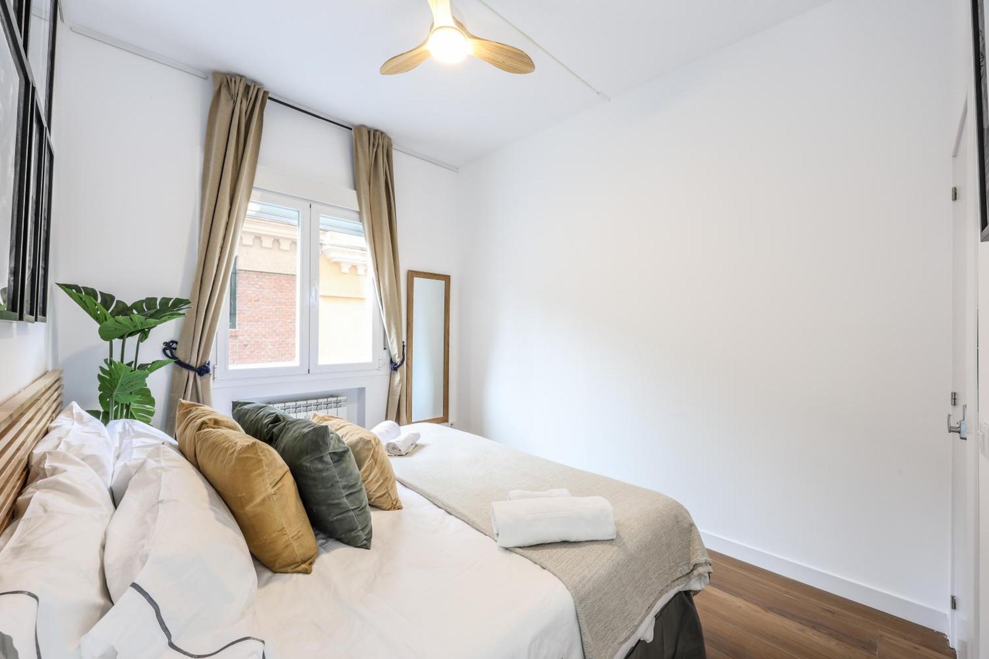 Be Coliving Madrid Centro Hotel Bagian luar foto