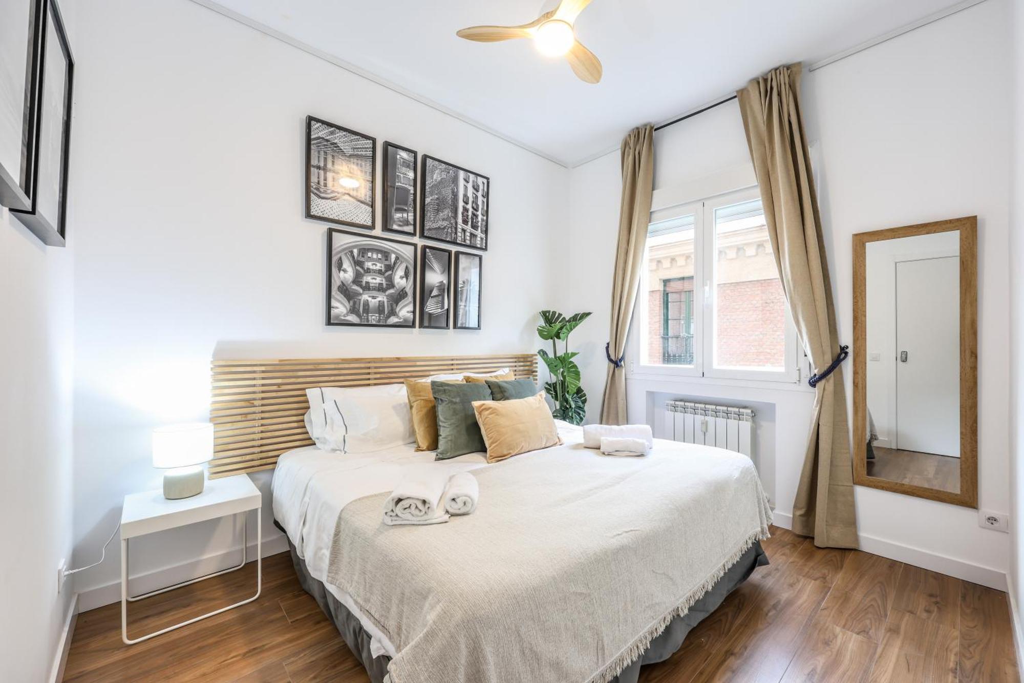 Be Coliving Madrid Centro Hotel Bagian luar foto