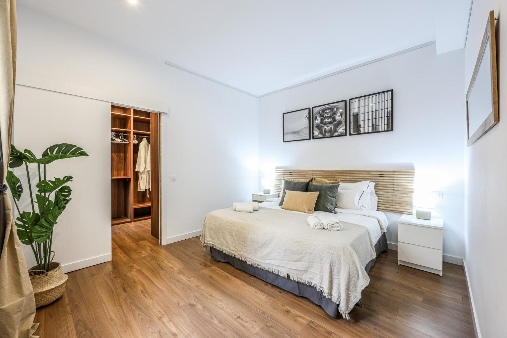Be Coliving Madrid Centro Hotel Bagian luar foto